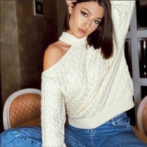 NWT Zara Cable Knit Sweater